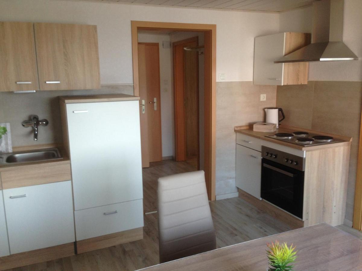 Heisa Apartment Bitzen ภายนอก รูปภาพ